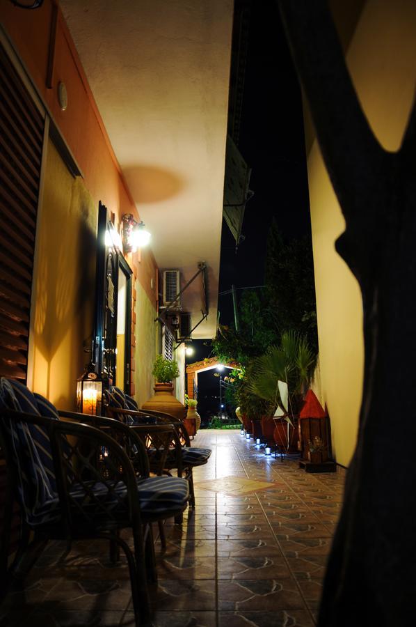 Nefeli Rooms Pefki  Exterior foto