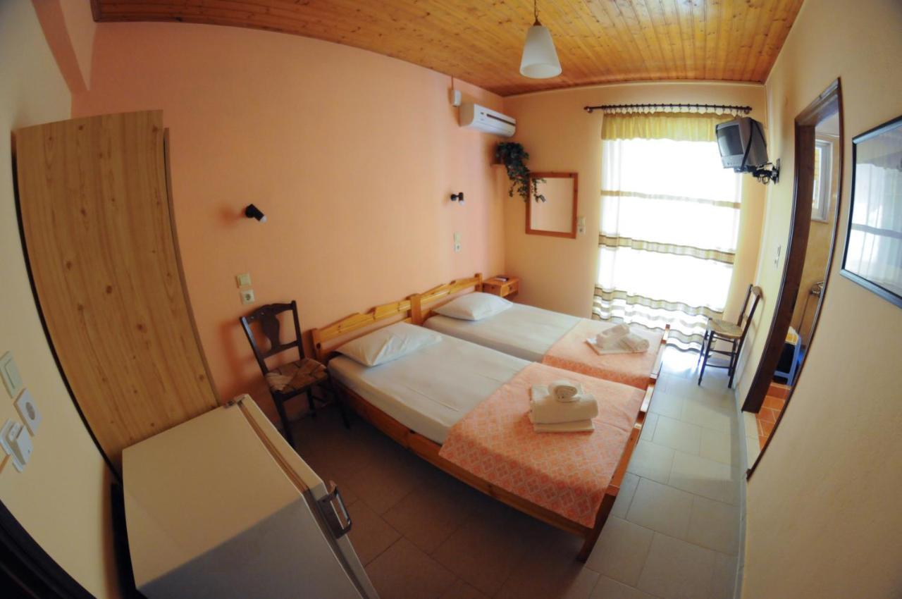 Nefeli Rooms Pefki  Quarto foto
