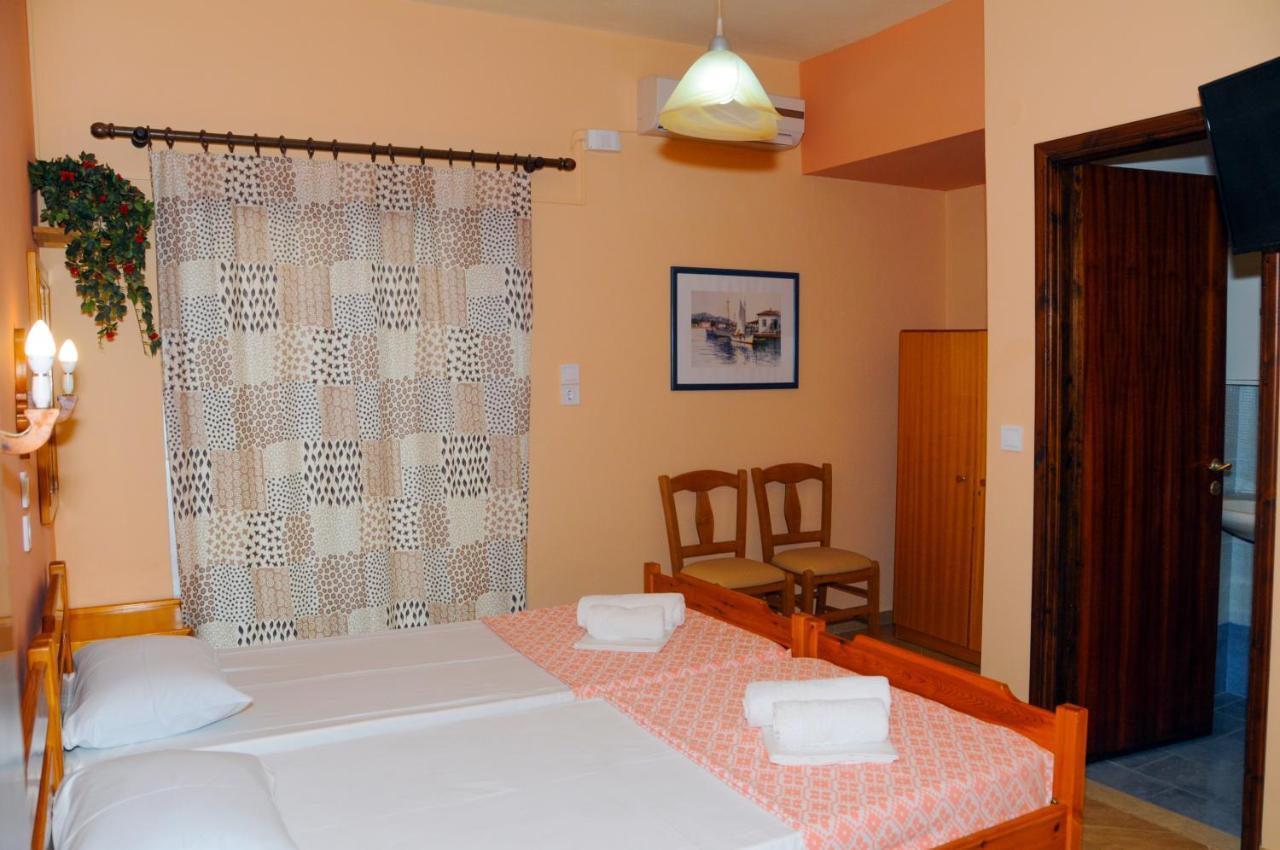 Nefeli Rooms Pefki  Quarto foto